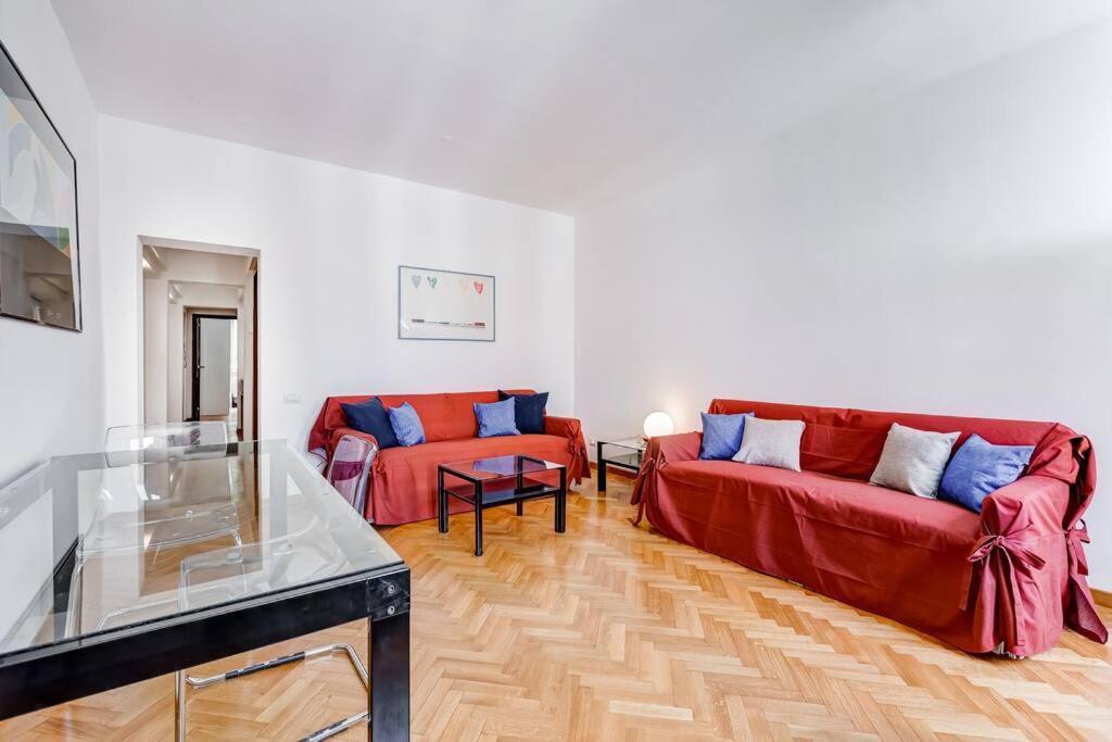 Apartamento Luminous Few Steps From Piazza Navona